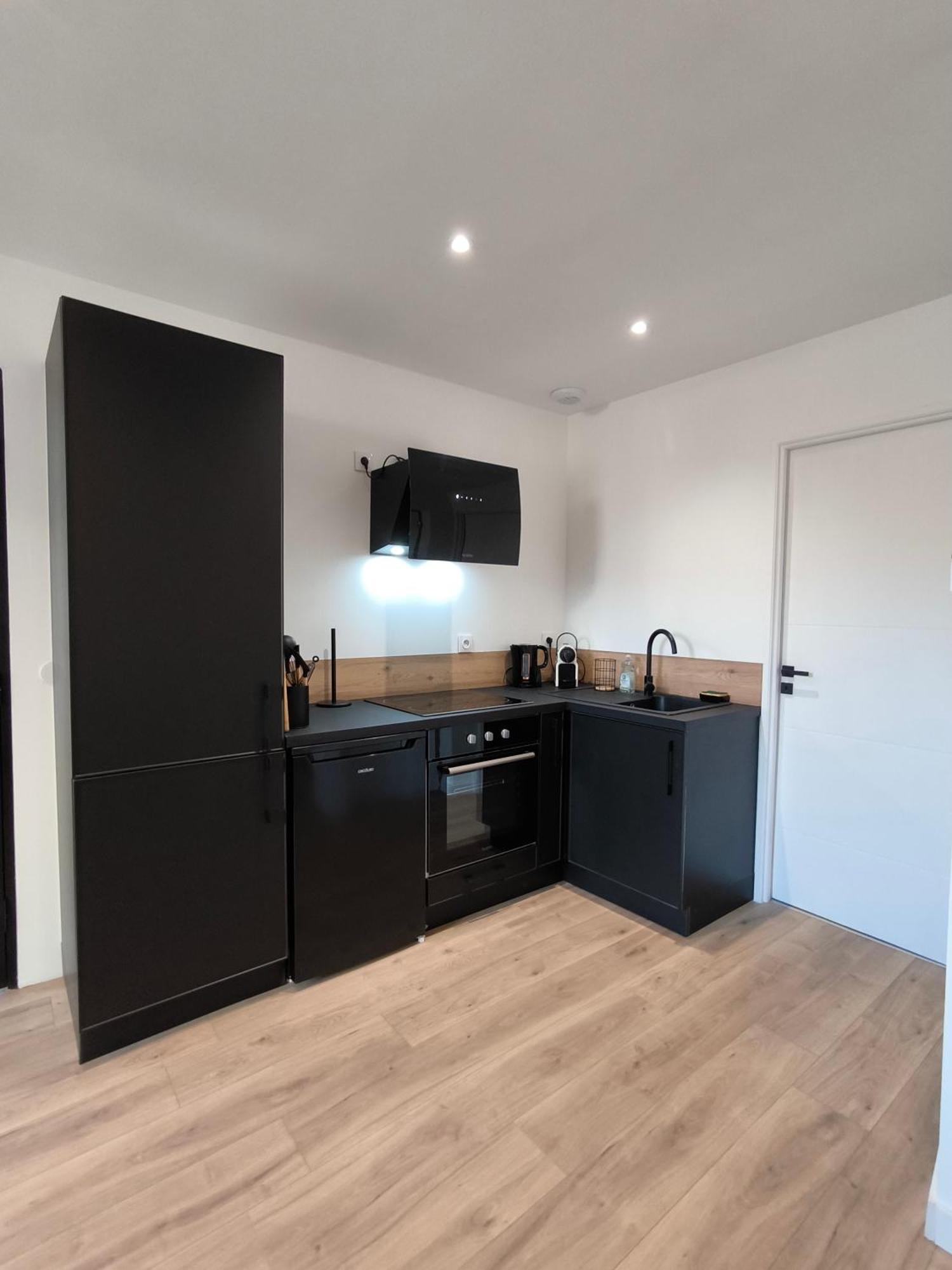 Sublime T2 En Plein Centre Climatise Apartamento Montélimar Exterior foto
